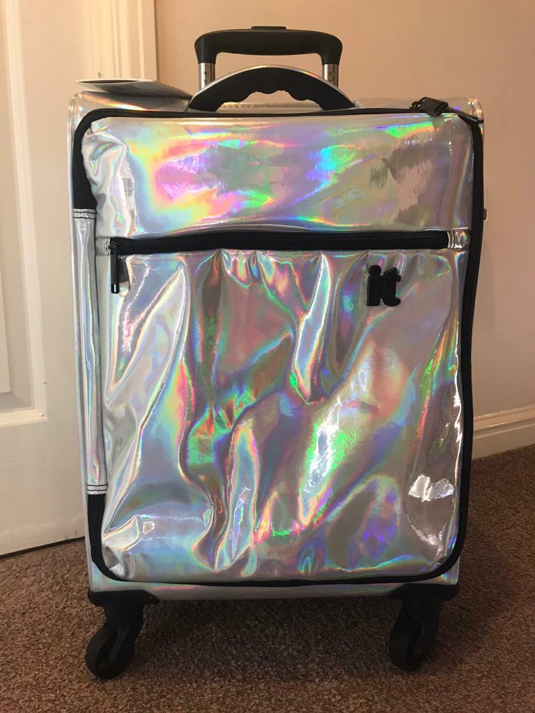 holographic suitcase